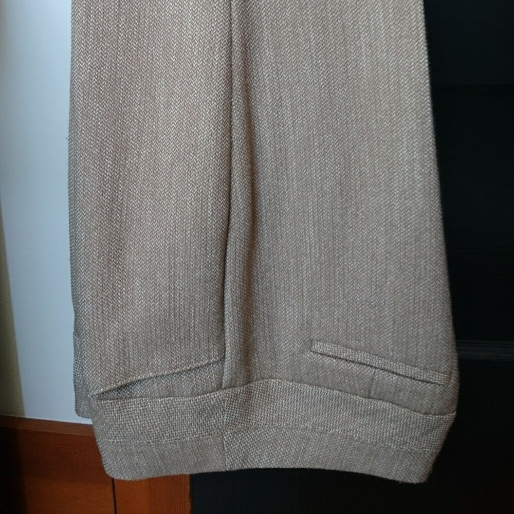 Tan herring bone Express Editor flare leg pants 6R